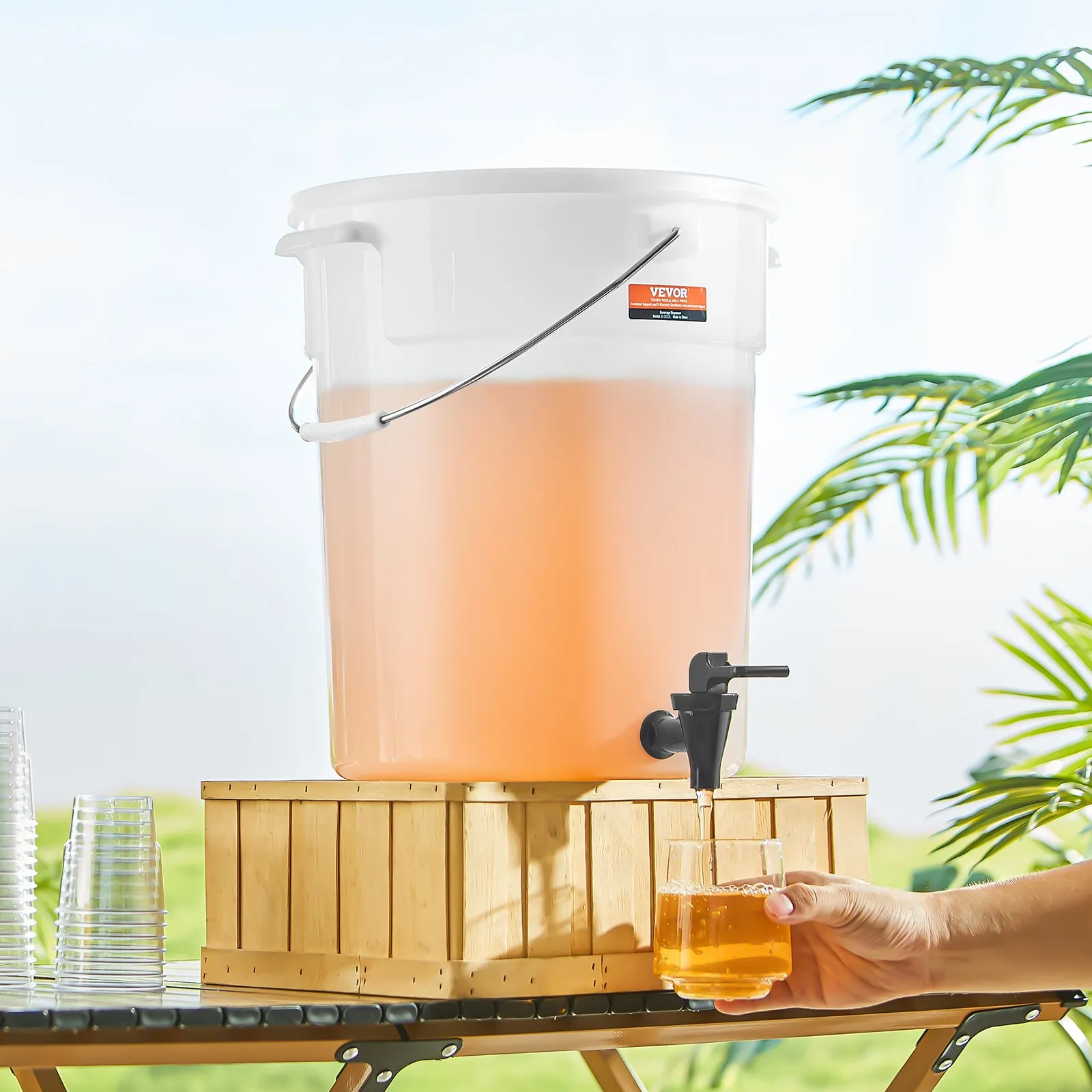 us_YLFPQSLFPQWD2VYG5V0_original_img-v2_juice-dispenser-m100-1.12