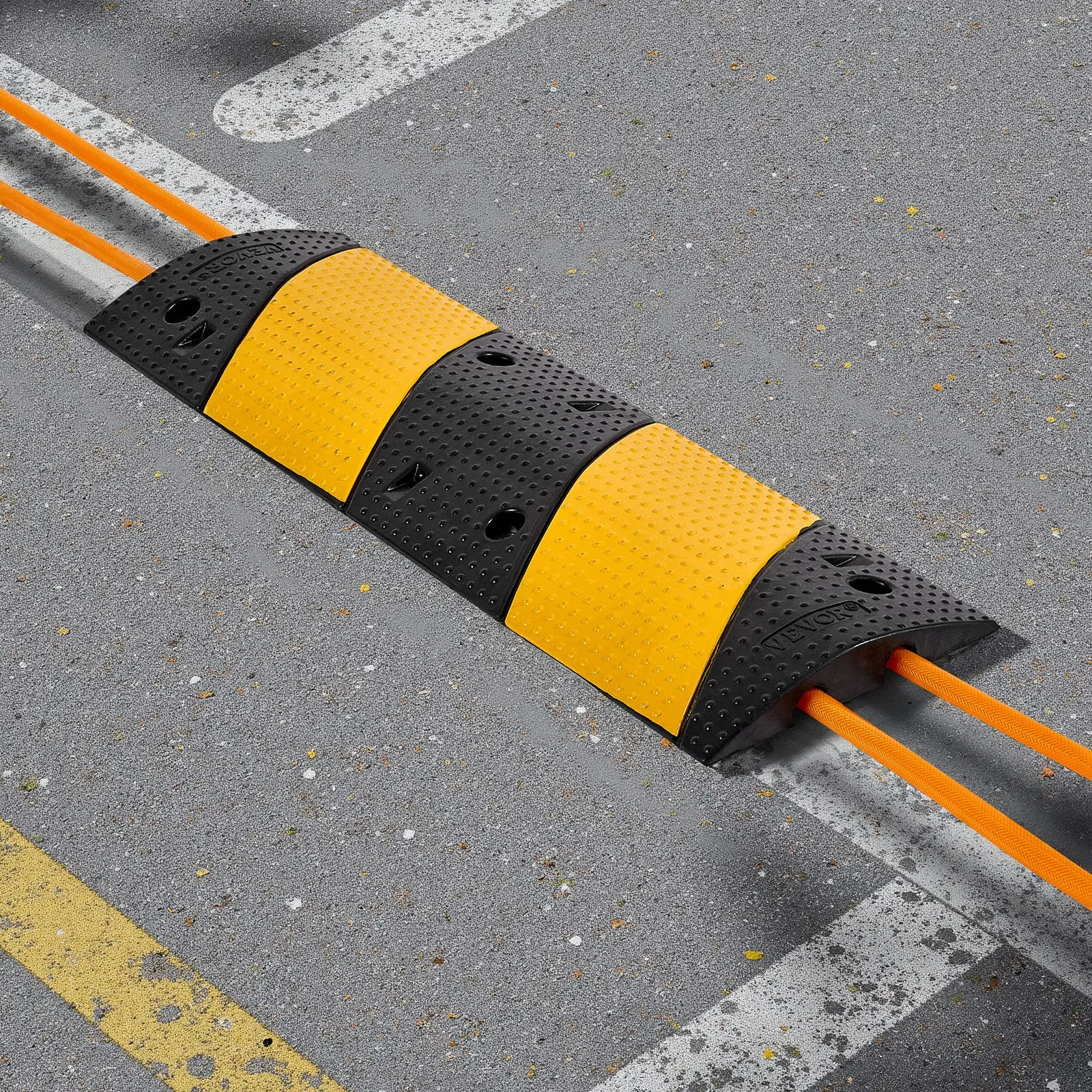 us_JSDDLBHPDDK2SDET4001V0_original_img-v2_cable-protector-ramp-m100-1.12