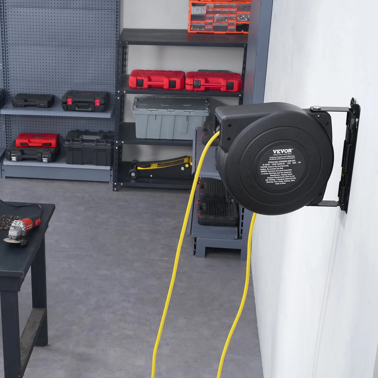 us_SSSJXQ50FTHH5SLMPV1_original_img-v1_retractable-cord-reel-m100-1.12